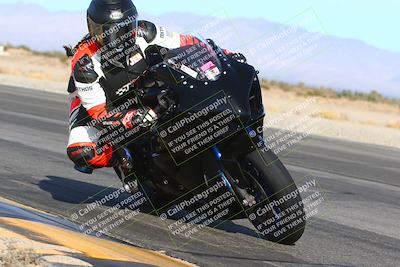 media/Jan-13-2024-SoCal Trackdays (Sat) [[9c032fe5aa]]/Turn 14 Inside (150pm)/